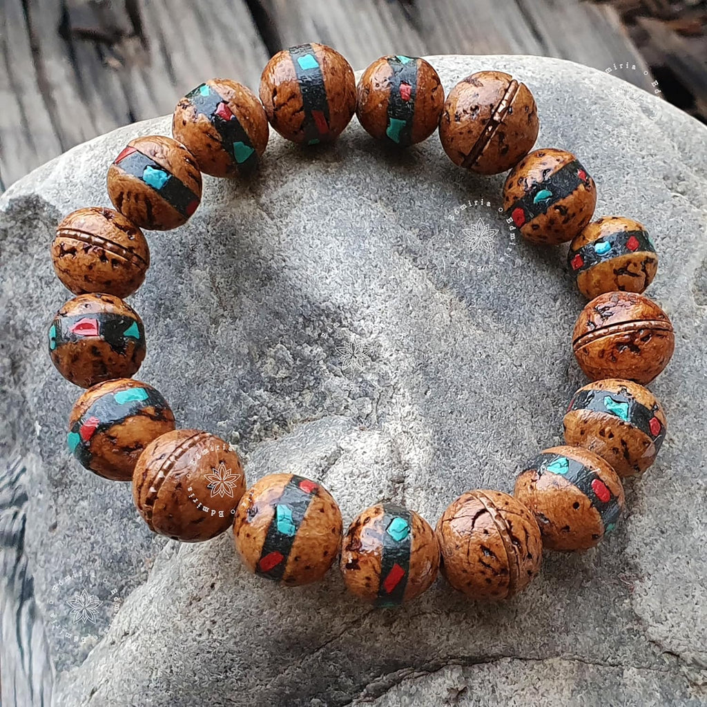 Tibetan-Style Bodhi Seed Bracelet — Hand-Strung Natural “Phoenix Eye” Prayer Beads